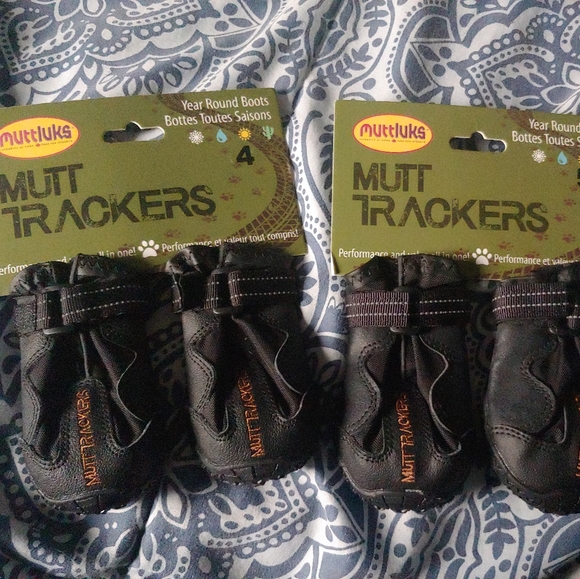 Size 4 & size 5 mutt trackers dog boots - Picture 1 of 3
